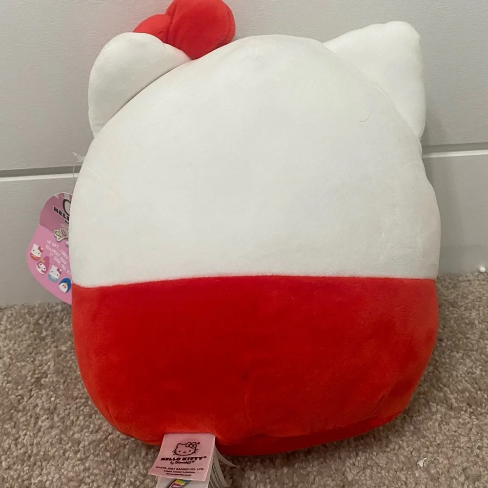 Hello kitty squish-mallow!!!!!❤️ new with tags!!! - Picture 2 of 3